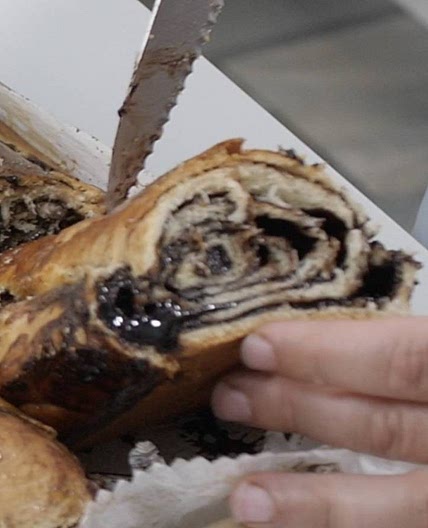 Bobbi Weisz’s Kokosh Cake