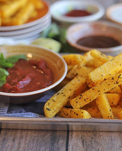 Air fryer polenta fries