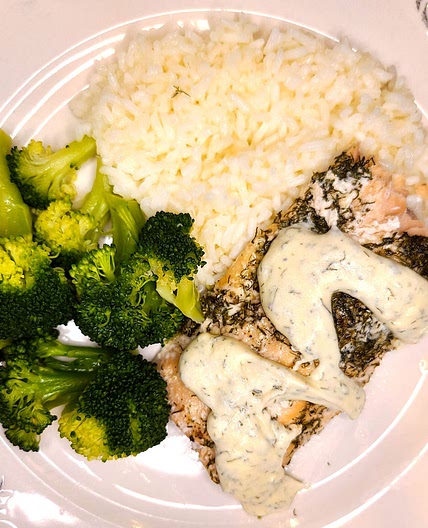 Salmon With Dill Cream Cheese Sauce