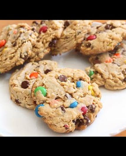 Recipe ready in 20 minutes! M&M Cookies Bakery Style! | SweetTreats