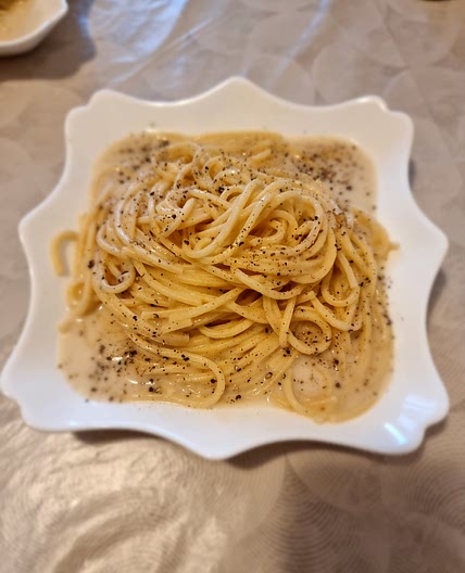 Spaghetti Cacio e Pepe by Teo