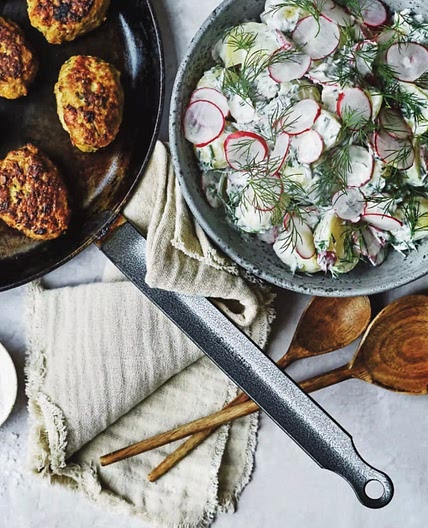 Creamy potato salad with Salisbury steaks 