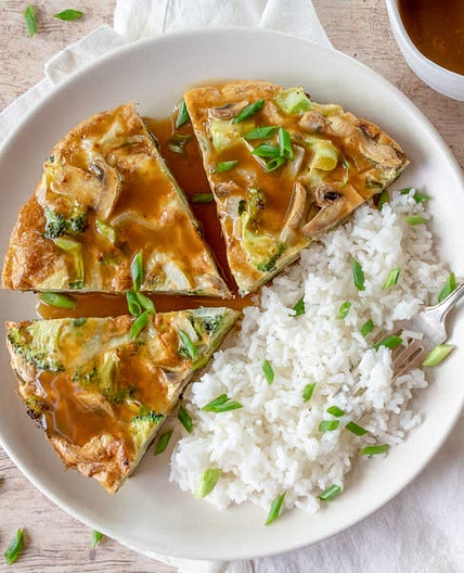 Broccoli Mushroom Egg Fu Young with Steamed Rice & Gravy