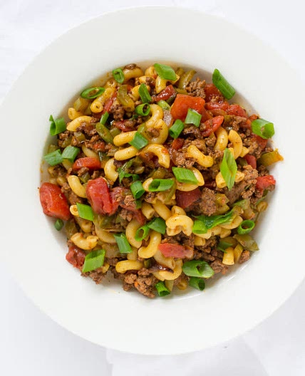 Beef chili mac & cheese