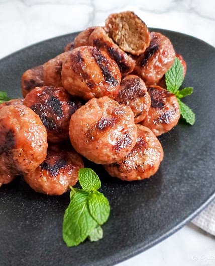 Grilled Vietnamese Pork Meatballs (with Garlic and Lemongrass)