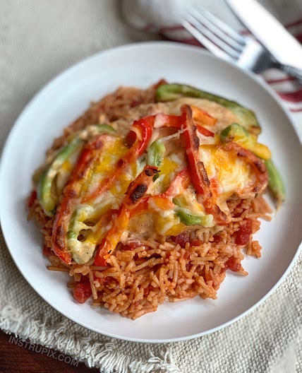 Cheesy Fajita Baked Chicken (Quick & Easy!)