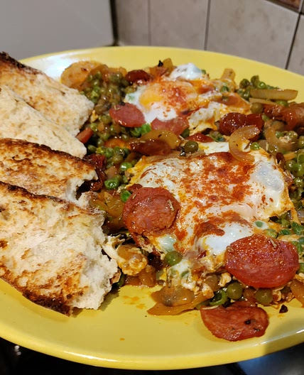 Chouriço & Peas