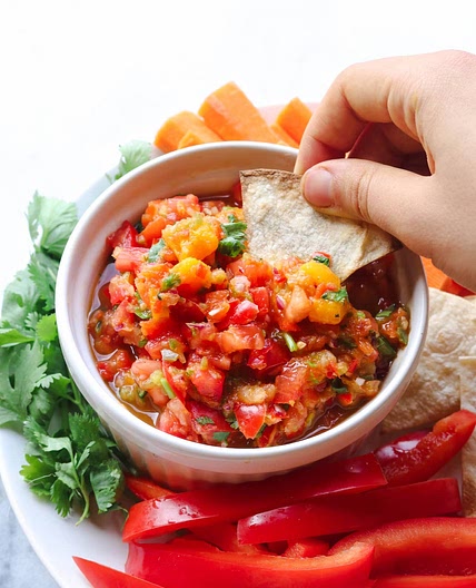 Easy Summer Mango Salsa