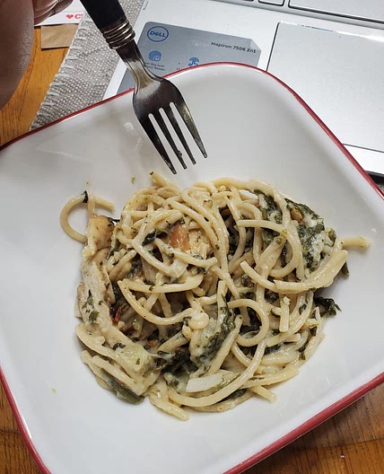 One Pot Mushroom Spinach Artichoke Pasta