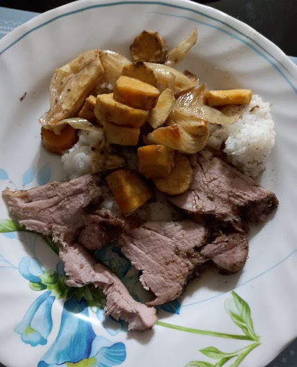 Slow Cooker Pork Loin Roast with Brown Sugar and Sweet Potatoes