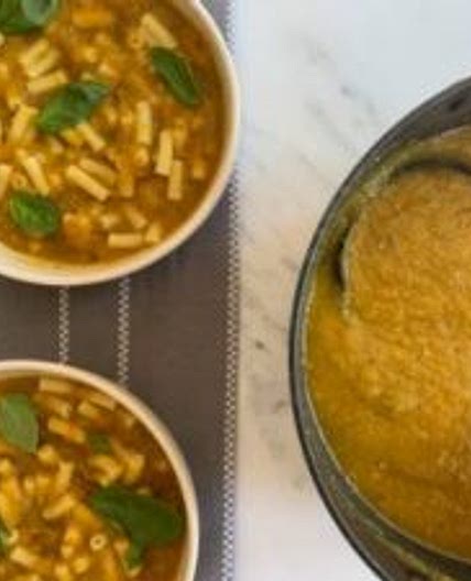 Menestra (Gibraltarian vegetable and pasta dish)