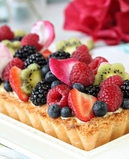 Coconut Macaroon Tart With Passion Fruit Cream