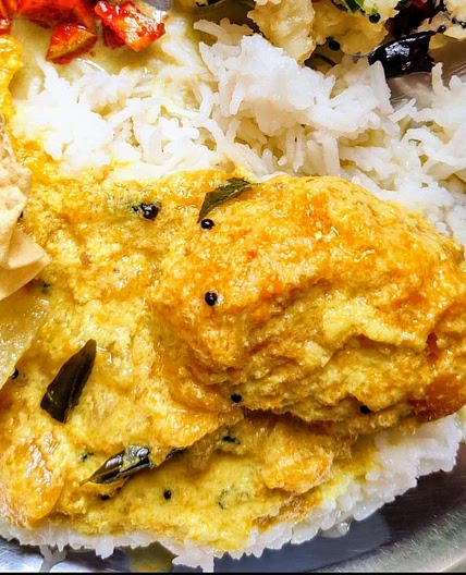 Mambazha Pulissery (mango curry)