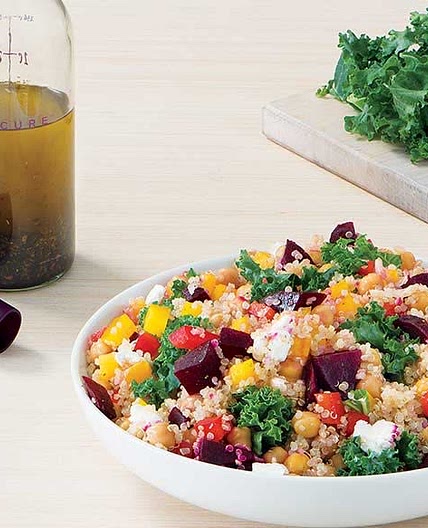 Salade de betterave, fromage de chèvre et quinoa