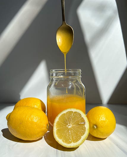 Zingy Lemon Curd 