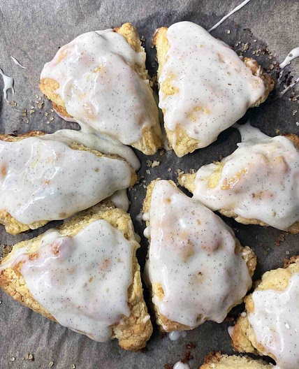 Starbucks Petite Vanilla Bean Scones - Copycat Recipe