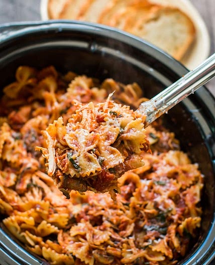 Slow Cooker Chicken Bacon Pasta