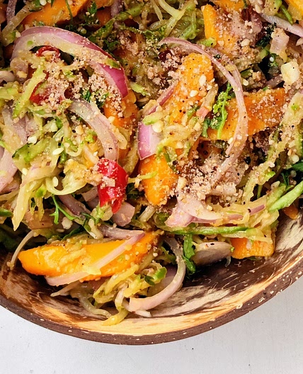 Thai mango salad