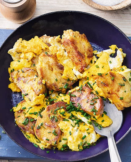 Knödel mit Ei