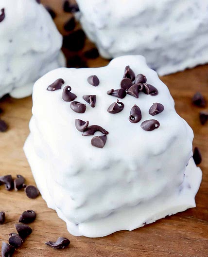 Copycat Little Debbie Chocolate Chip Cakes