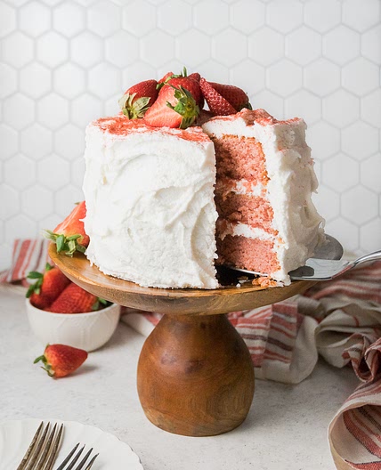 Gluten Free Strawberry Cake with Dairy Free Cream Cheese Frosting