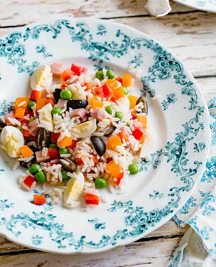 Quick and Easy Rice and Quail Eggs Salad