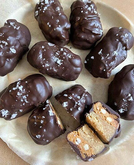 Vegan No Bake Snickers Inspired Bars - healthy life