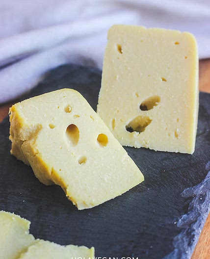 Queso estilo Gruyere
