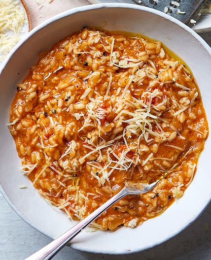 Easy tinned tomato risotto