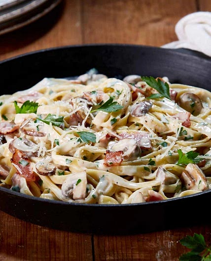 Streaky Bacon & Mushroom Carbonara