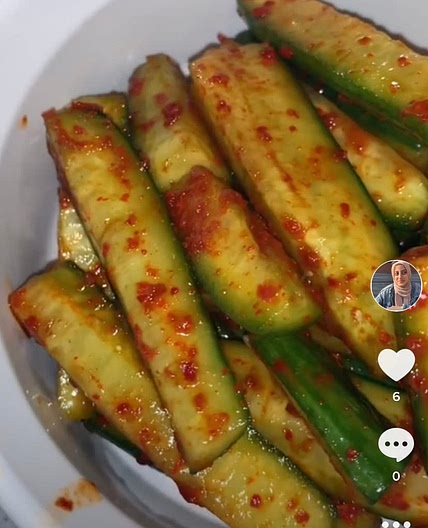 Cucumber kimchi 