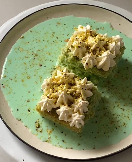 Pistachio Milk Cake