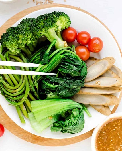Steamed Veggie w Sesame Sauce