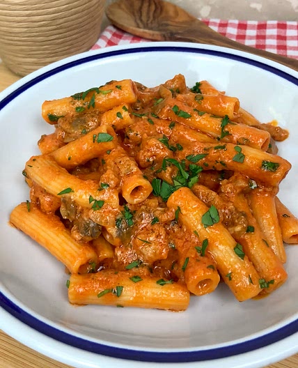 MACCHERONI ALLA PASTORA