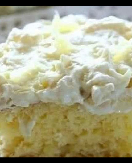 Pineapple Sunshine Cake 