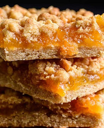 Apricot Crumble Bars