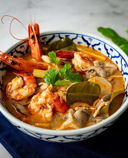 Tom Yum Goong (hot and sour lemongrass shrimp soup)