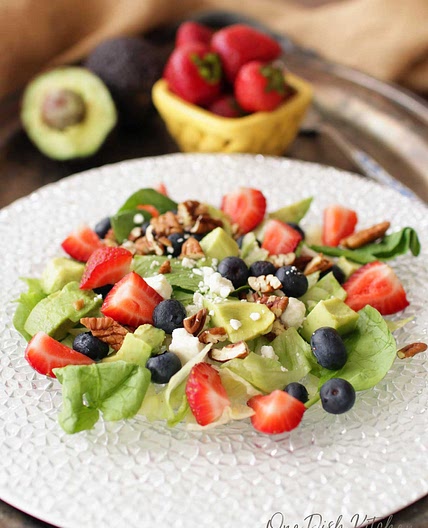 Avocado Salad With Berries (Panera Copycat Recipe)