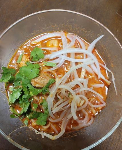 CHICKEN KHAO SOI (THAI COCONUT CURRY NOODLE SOUP)