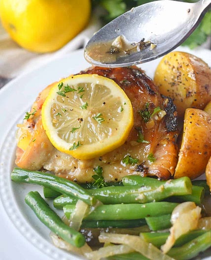 Slow Cooker Lemon Honey Chicken and Vegetables