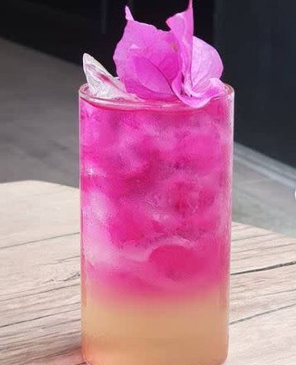 Té helado de Limón con Bugambilia