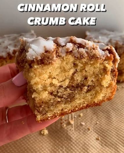 CINNAMON ROLL CRUMB CAKE 😍