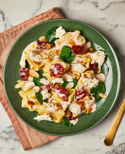 Creamy Sun-Dried Tomato Sauce With Tomato & Mozzarella Tortelloni