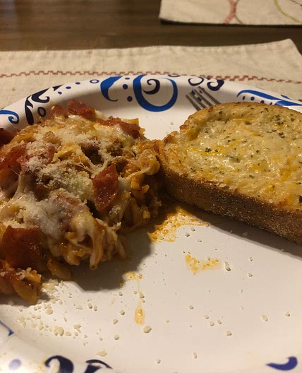 One Pot Pizza Pasta Bake