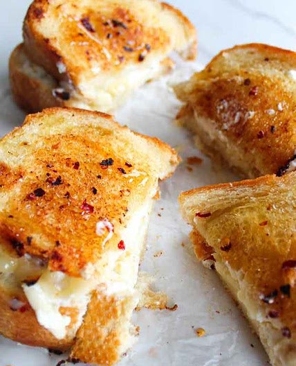 Grilled Goat Cheese Sandwich