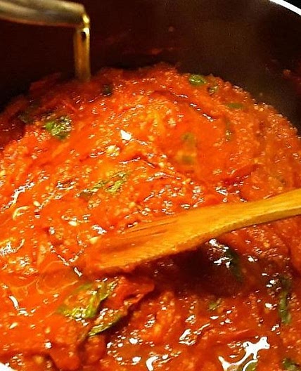 Best Pasta Sauce Recipe Ever: 4-Ingredient Spaghetti Sauce Recipe Starts With Fresh Tomatoes