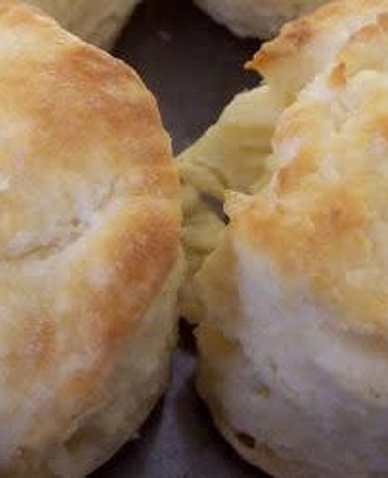 Old Fashioned Buttermilk Biscuits