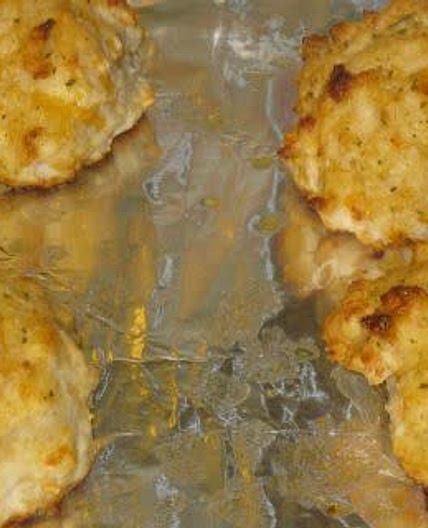 Garlic Cheese Biscuits