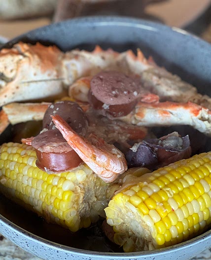 Easiest Crab and Shrimp Boil - instant pot