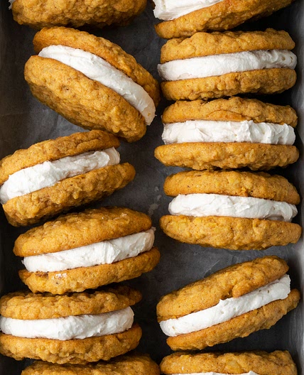 Gluten Free Vegan Carrot Cake Whoopie Pies